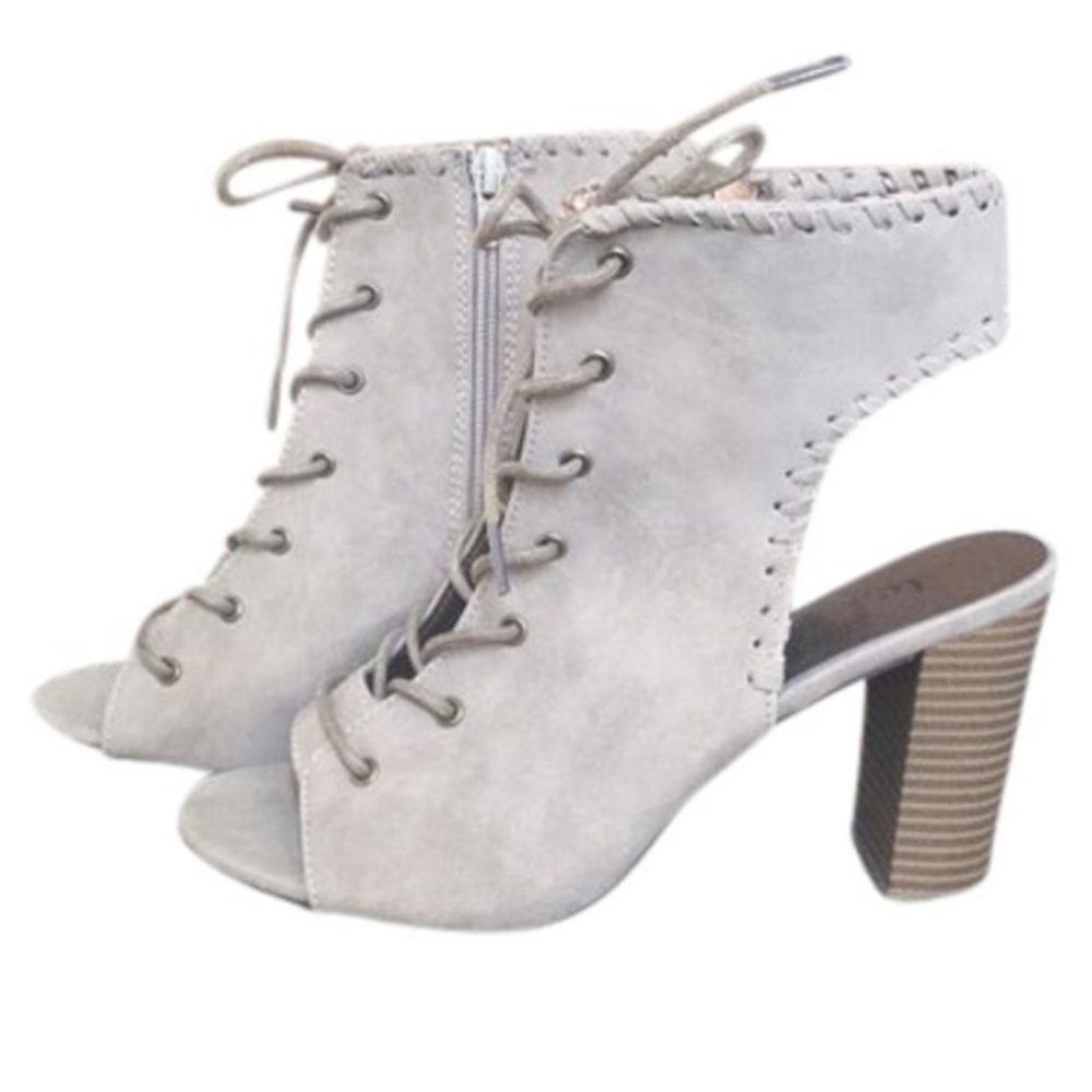 Chunk Heels